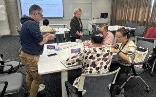 美国大学生职业发展辅导有何关键作用？