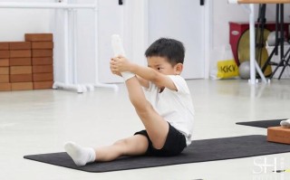 学前班男生跳舞，能跳出啥花样？