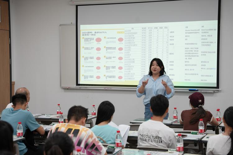 新东方VIP老师职业发展前景如何？-第1张图片-指南针培训网