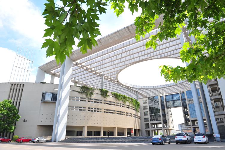 北师大剑桥国际课程中心有何特色？-第3张图片-指南针培训网