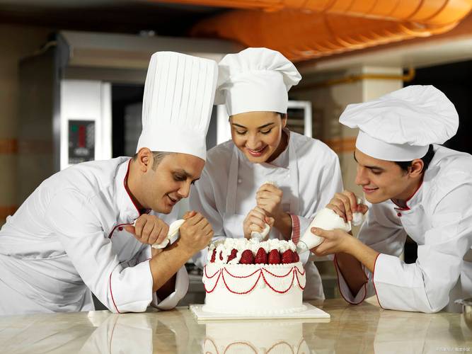 自学能考烘焙师资格证吗？-第3张图片-指南针培训网