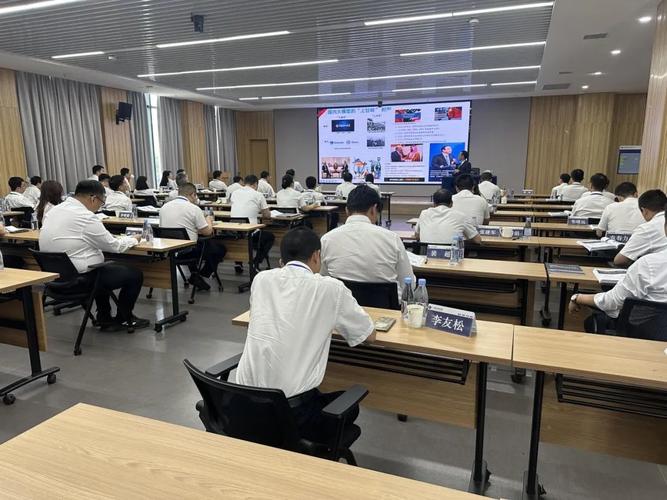 中层培训课程如何提升管理效能?-第2张图片-指南针培训网 中层培训课程如何提升管理效能?-第2张图片-指南针培训网