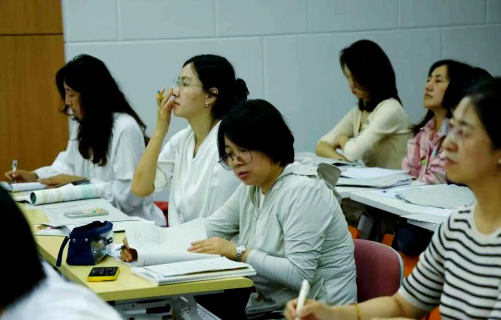 长春外国语学校中美课程班有何独特优势?-第2张图片-指南针培训网 长春外国语学校中美课程班有何独特优势?-第2张图片-指南针培训网