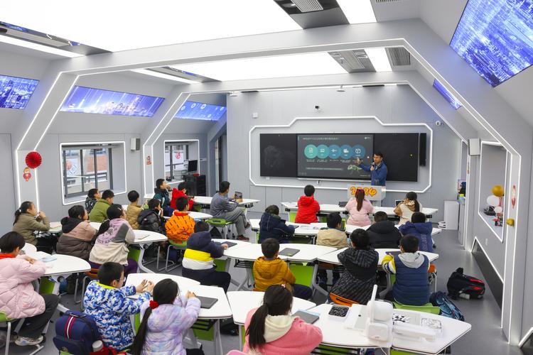 国内STEM课程哪家好?-第3张图片-指南针培训网 国内STEM课程哪家好?-第3张图片-指南针培训网