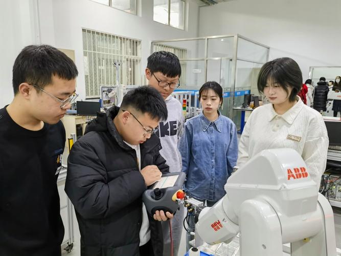 京津冀职教如何协同发展，服务区域产业升级？-第3张图片-指南针培训网