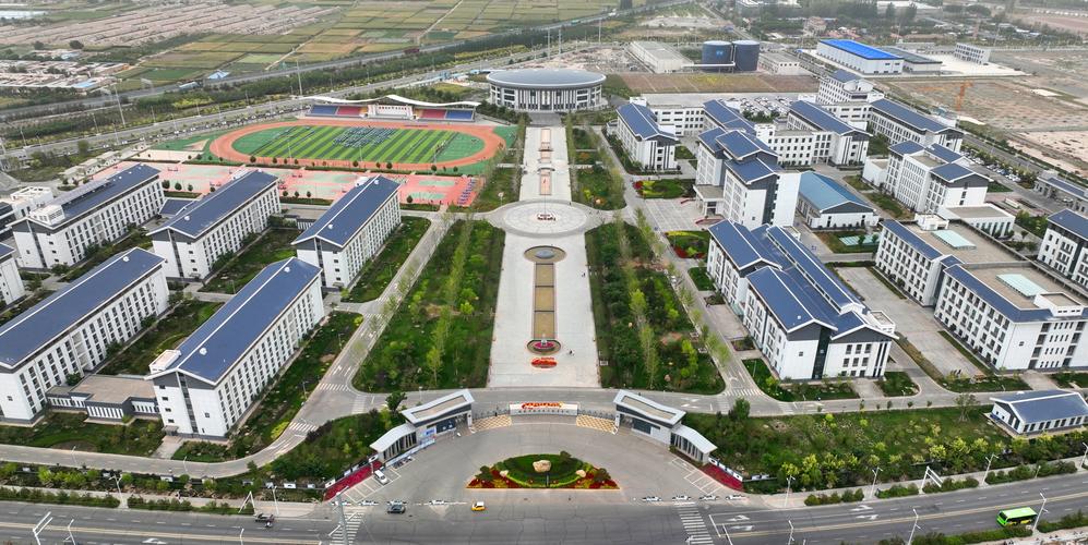 甘肃中职教育发展面临哪些关键挑战?-第1张图片-指南针培训网 甘肃中职教育发展面临哪些关键挑战?-第1张图片-指南针培训网