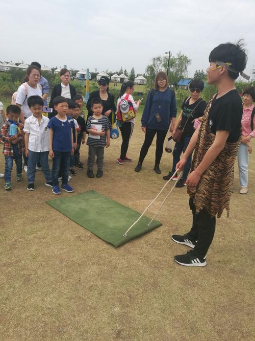 原始社会学前教育有何独特特点？-第3张图片-指南针培训网
