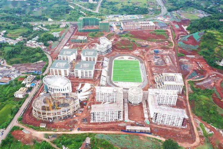 兴文县职业技术学校发展现状如何？-第1张图片-指南针培训网