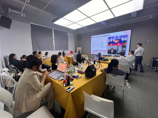 广州数据分析师培训课程怎么选？-第2张图片-指南针培训网