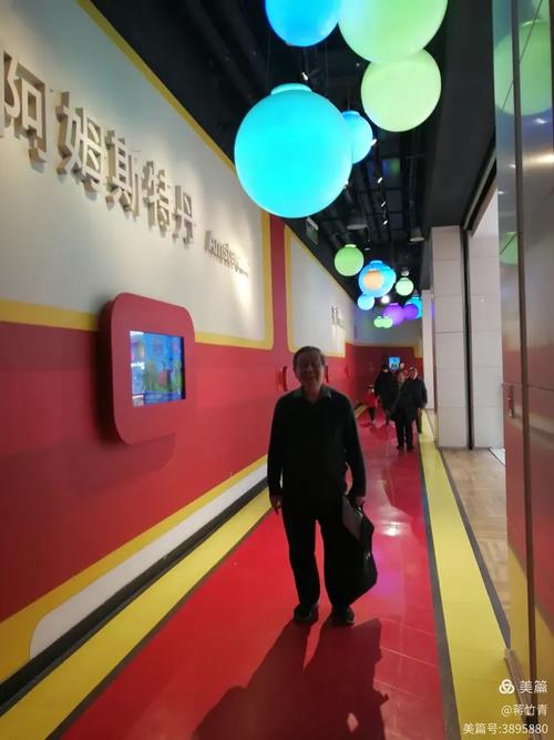 上海新世界自学考地址在哪？-第3张图片-指南针培训网