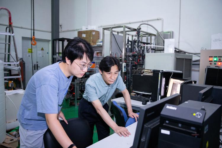 电芯研发工程师职业发展有何路径与前景?-第3张图片-指南针培训网 电芯研发工程师职业发展有何路径与前景?-第3张图片-指南针培训网