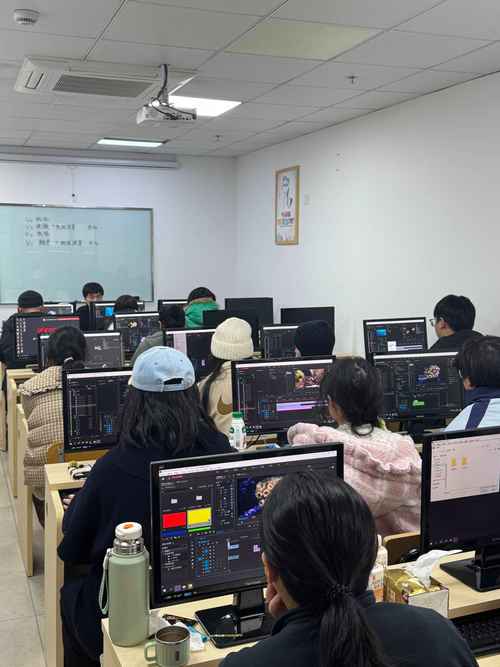 定制企业管理培训课程，如何精准匹配企业需求？-第1张图片-指南针培训网