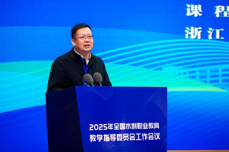 职业教育发展指导委员会如何助力职教发展?-第3张图片-指南针培训网 职业教育发展指导委员会如何助力职教发展?-第3张图片-指南针培训网