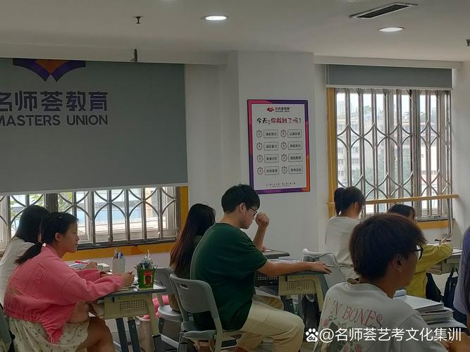 广州汇学教育学校课程有哪些特色？-第2张图片-指南针培训网