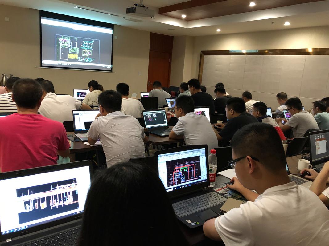 项目管理培训视频如何提升实战能力？-第1张图片-指南针培训网