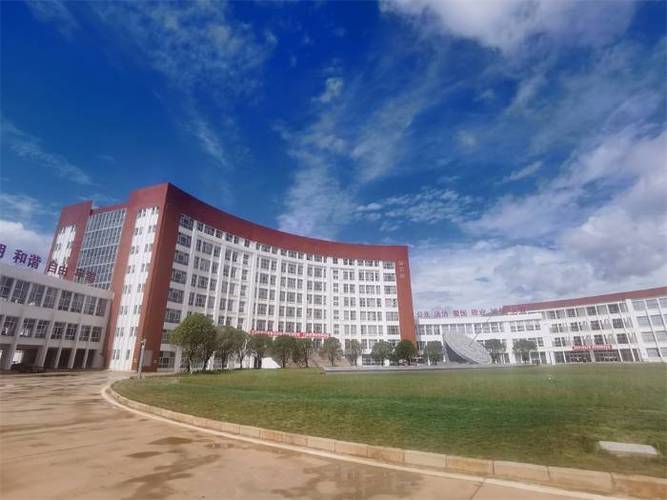 云南学前教育中专学校怎么选？-第1张图片-指南针培训网