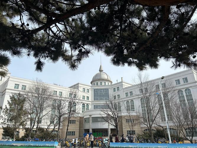 吉林大学前卫南区具体位置在哪？-第1张图片-指南针培训网