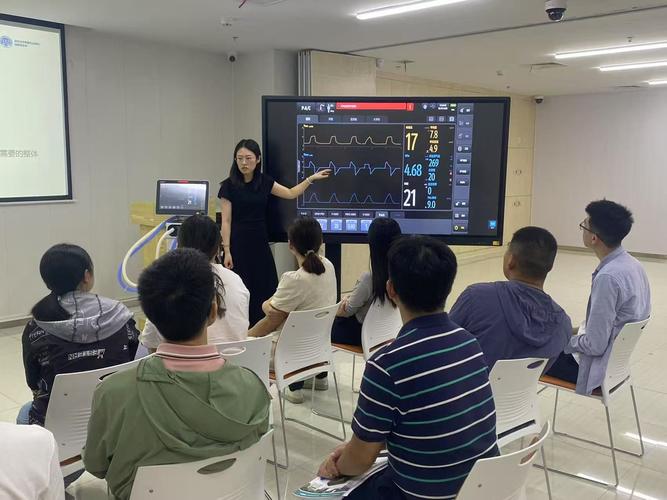 新疆医科大学精品课程有何特色与优势？-第2张图片-指南针培训网