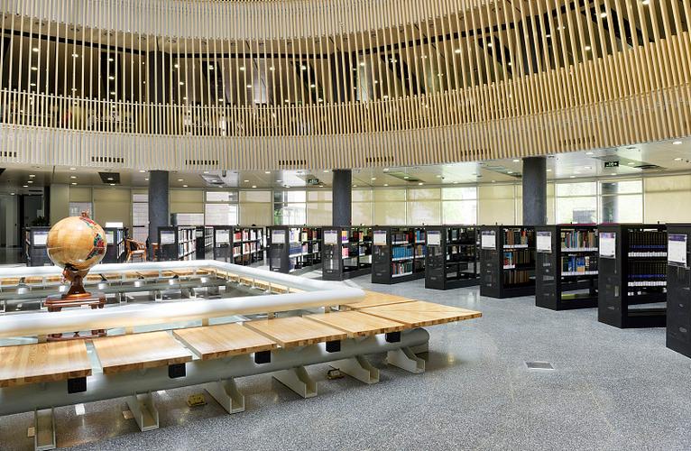 清华大学室内设计课程有何特色？-第2张图片-指南针培训网