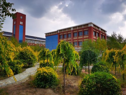 西宁学前教育专业学校哪家好？就业前景怎么样？-第2张图片-指南针培训网