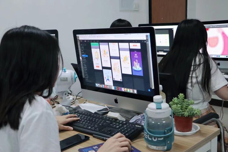 哪家UI设计课程培训机构靠谱？-第2张图片-指南针培训网