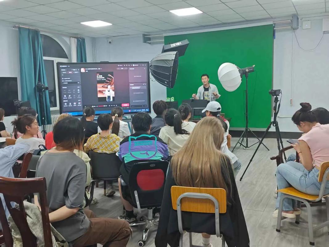 淘宝直播课程培训视频学什么?-第1张图片-指南针培训网 淘宝直播课程培训视频学什么?-第1张图片-指南针培训网