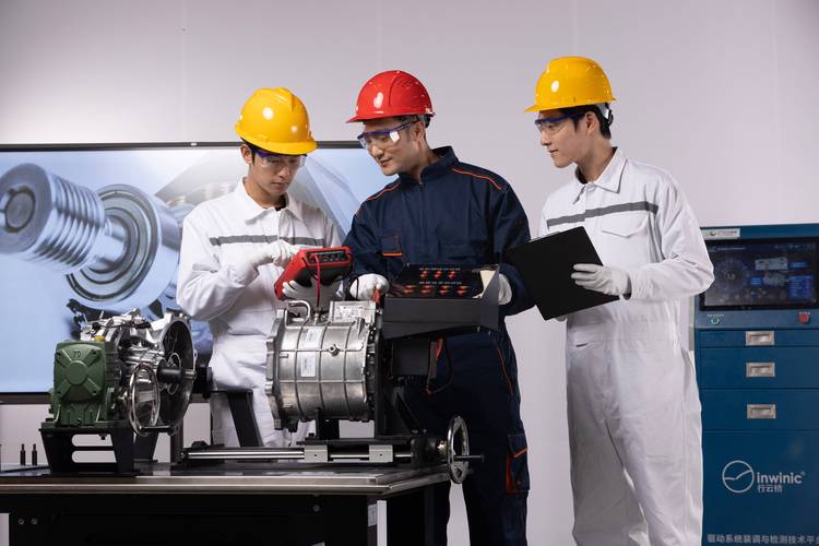 职教如何赋能制造业高质量发展？-第2张图片-指南针培训网