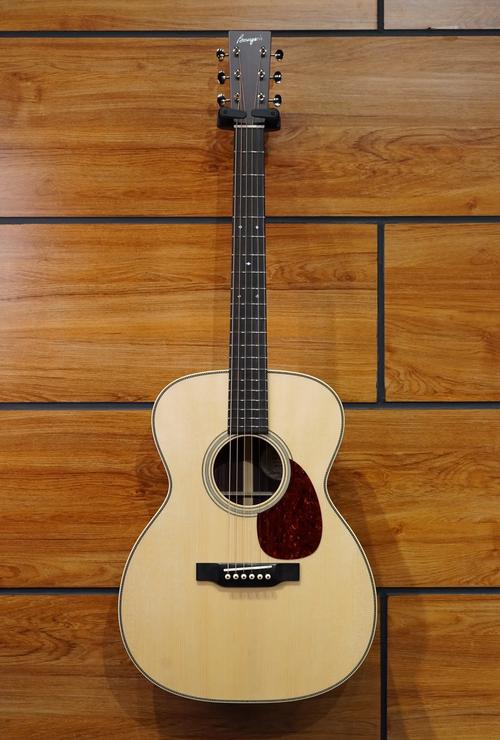 自学吉他选哪种好？-第2张图片-指南针培训网