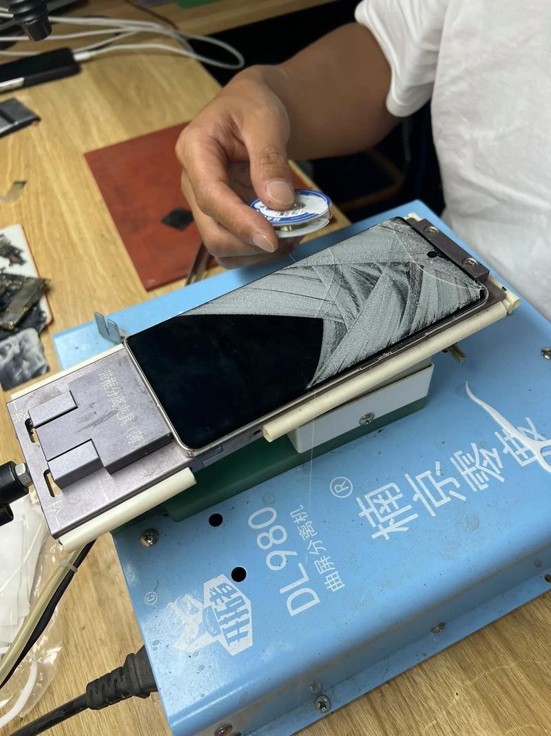 手机维修自学教程视频真的能学会吗？-第2张图片-指南针培训网