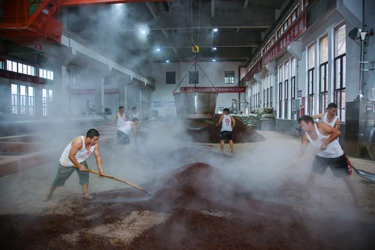 酿酒工程大学生未来职业方向有哪些?-第1张图片-指南针培训网 酿酒工程大学生未来职业方向有哪些?-第1张图片-指南针培训网