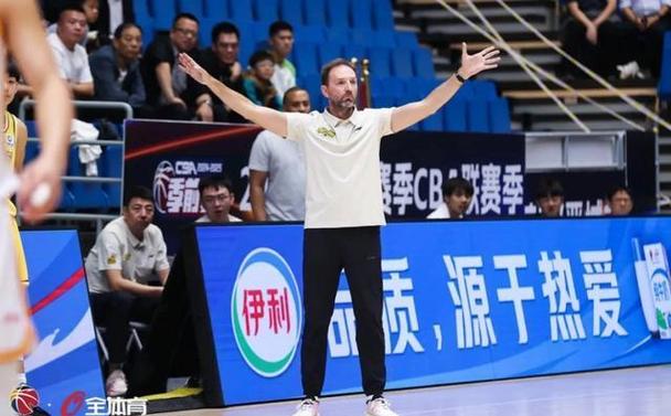 篮球助教职业发展前景如何?-第1张图片-指南针培训网 篮球助教职业发展前景如何?-第1张图片-指南针培训网