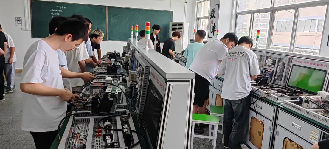 机械工程及自动化课程的核心内容是什么?-第1张图片-指南针培训网 机械工程及自动化课程的核心内容是什么?-第1张图片-指南针培训网