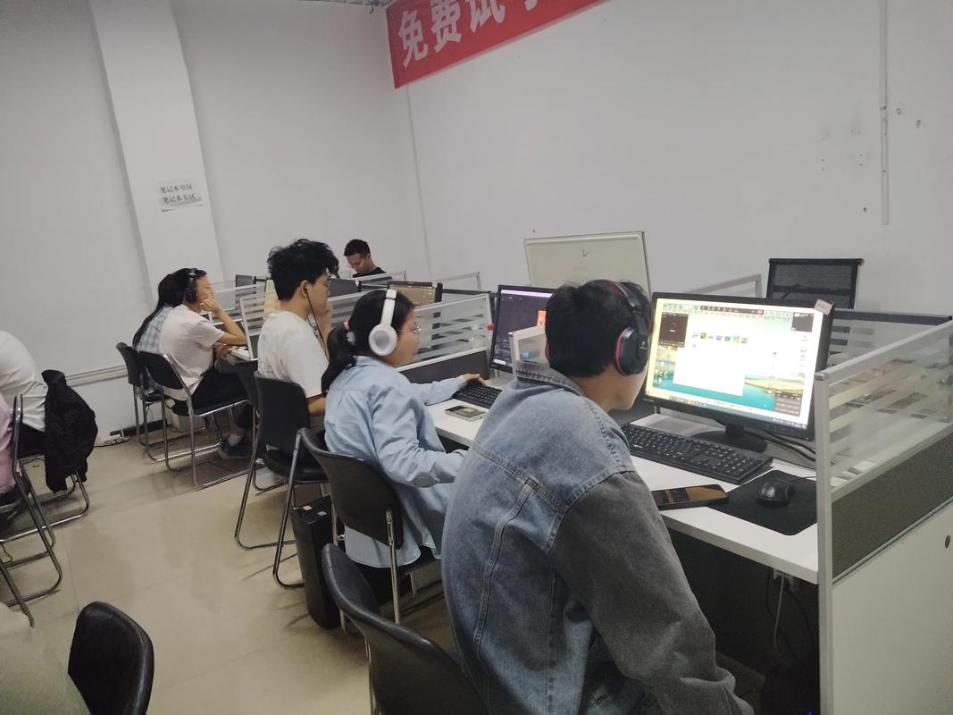 Office自学视频哪个更实用高效？-第3张图片-指南针培训网