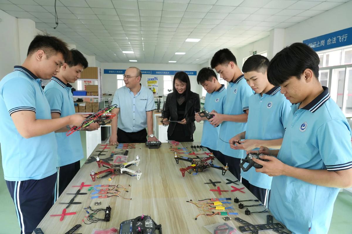 2012年职业发展教育有何新趋势与启示？-第3张图片-指南针培训网