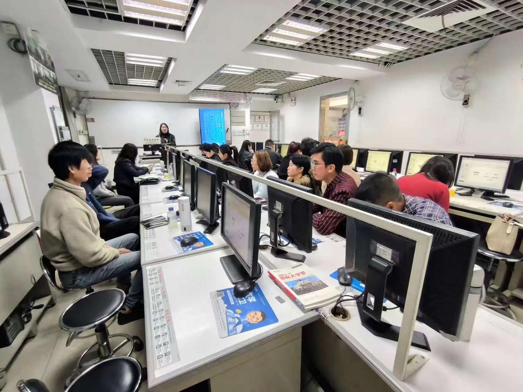 网络与新媒体专业课程如何学以致用？-第3张图片-指南针培训网