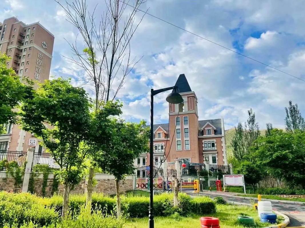 乌鲁木齐学前教育免费政策何时实施?-第2张图片-指南针培训网 乌鲁木齐学前教育免费政策何时实施?-第2张图片-指南针培训网