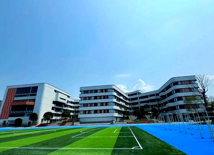 成都哪些学校设有学前班？-第2张图片-指南针培训网