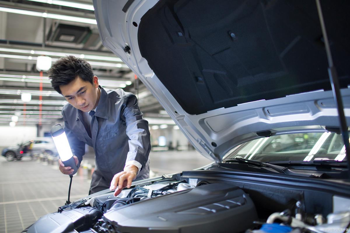 汽车技师职业发展路径有哪些？-第1张图片-指南针培训网