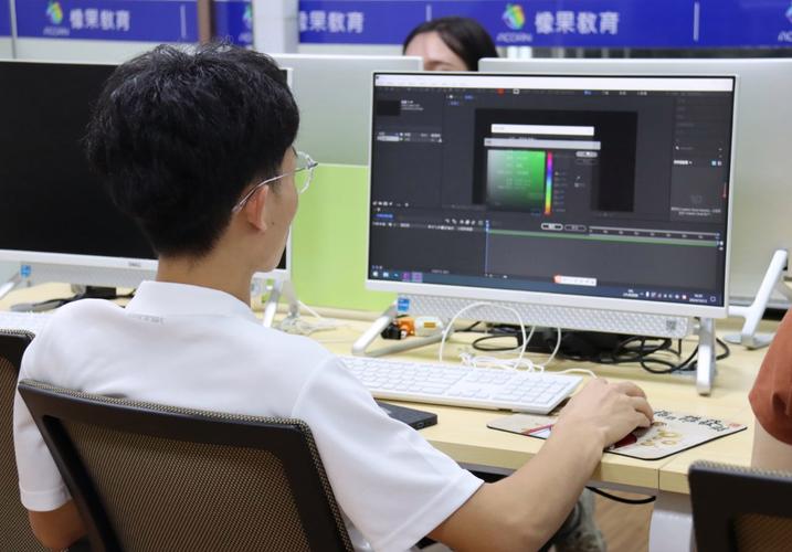 Premiere课程该怎么学？-第1张图片-指南针培训网