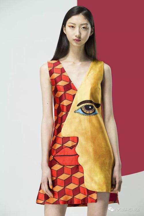 自学成才的服装设计师如何突破瓶颈？-第2张图片-指南针培训网