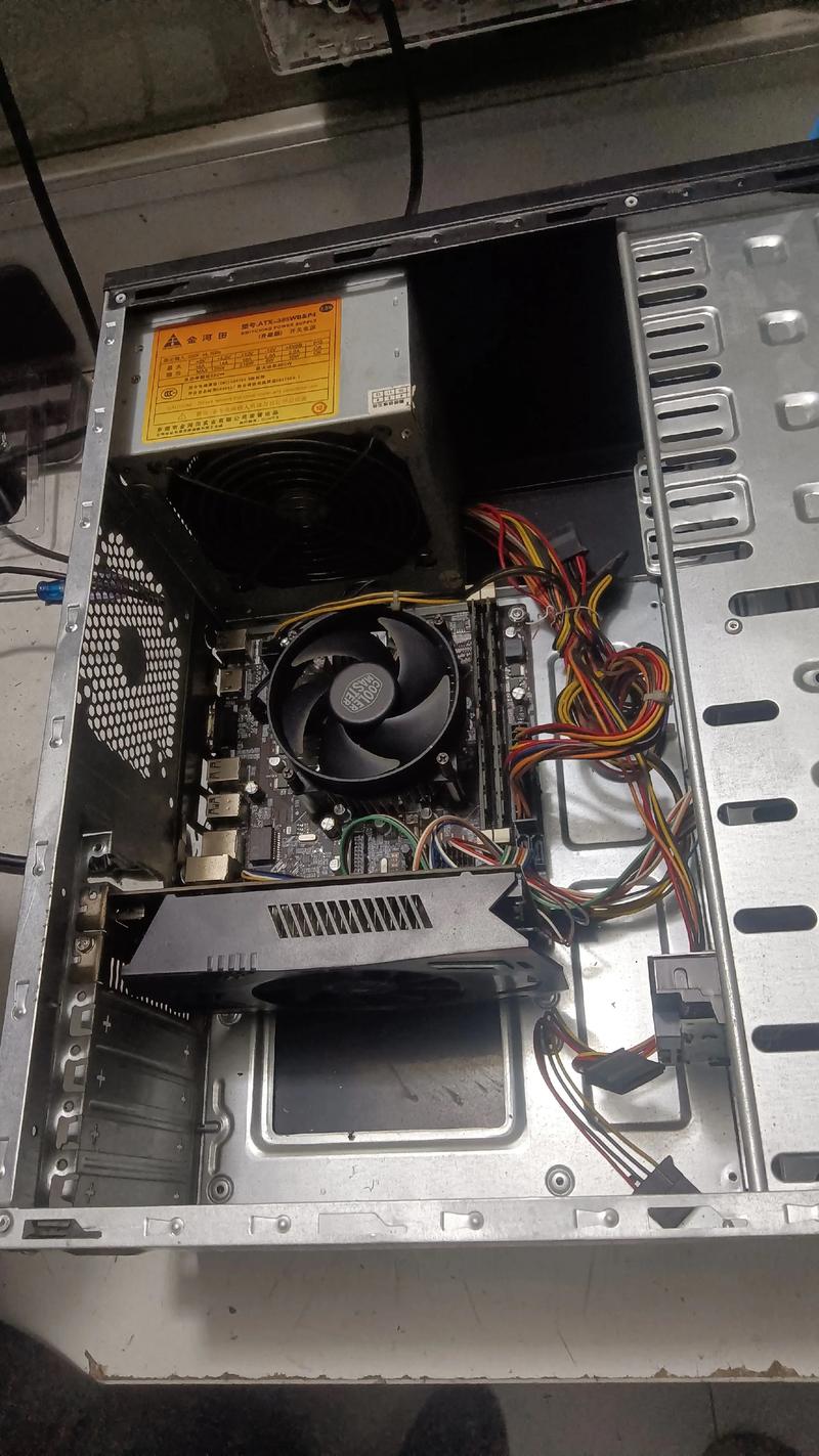 自学主板维修视频教程怎么学？-第2张图片-指南针培训网