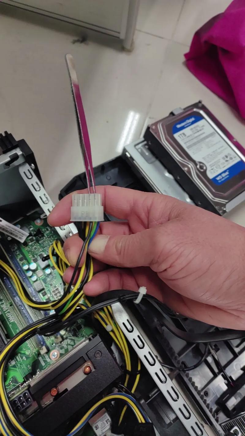 电脑维修视频教程怎么学才有效？-第2张图片-指南针培训网