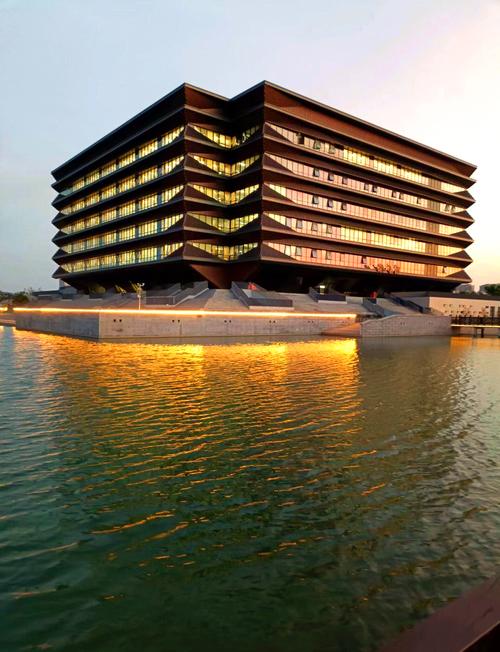 嘉兴学院学前教育专业-第1张图片-指南针培训网