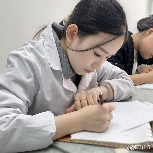 秘书人员如何高效自学？-第1张图片-指南针培训网