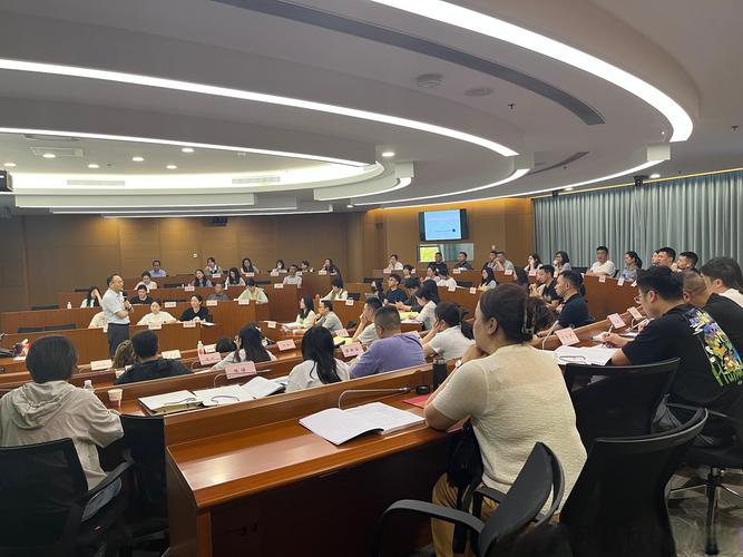 首席财务官培训课程内容有哪些？-第2张图片-指南针培训网